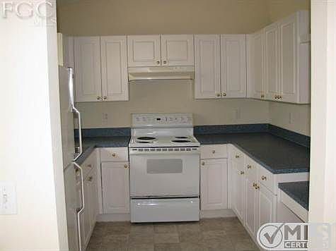 4th image of 3835 8th Ave NE