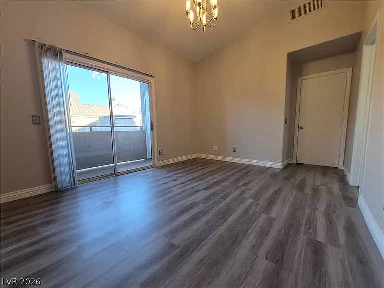 2053 Quarry Ridge St #201 — Photo 7