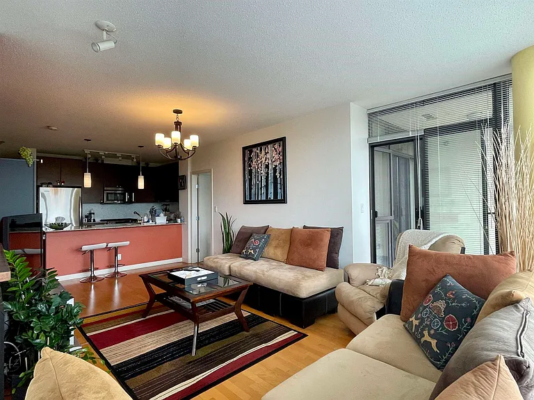 110 Brew St #1005 — Photo 1