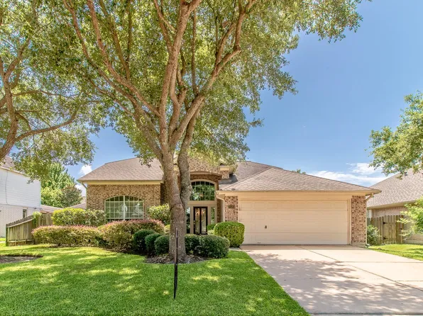 2123 Hill Canyon Ct, Sugar Land, TX 77479