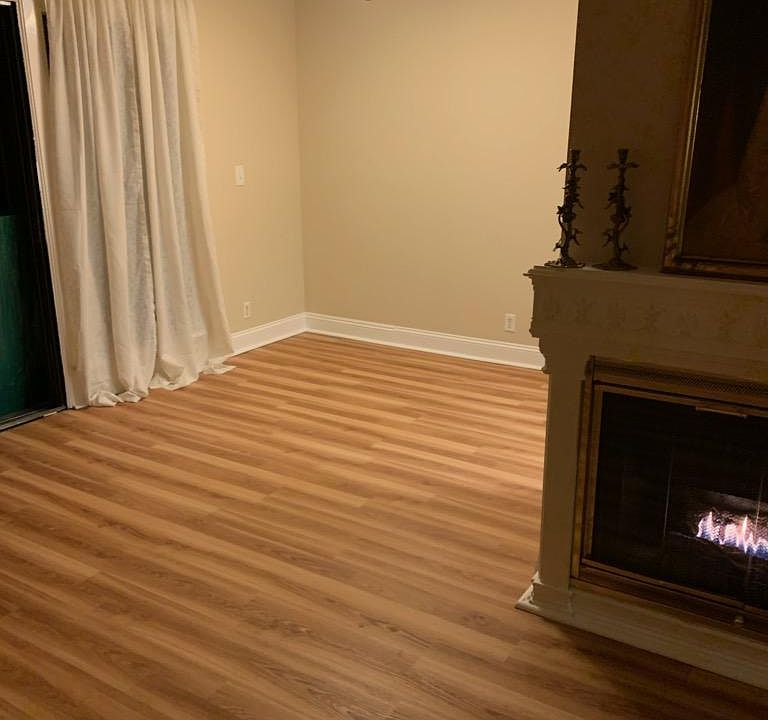 1st image of 2494 Larkspur Ln