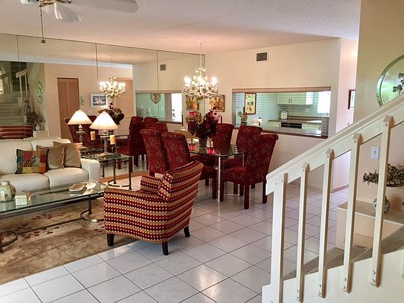 3rd image of 805 Waterside Dr