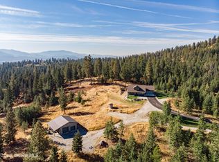 17626 N Advent Ln, Hauser, ID 83854