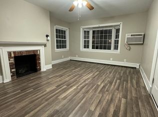 388 E Merrimack St #2, Lowell, MA 01852