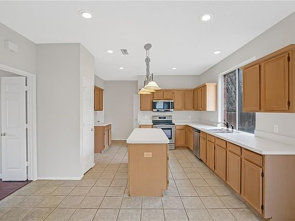 2nd image of 7216 Cross Keys Dr
