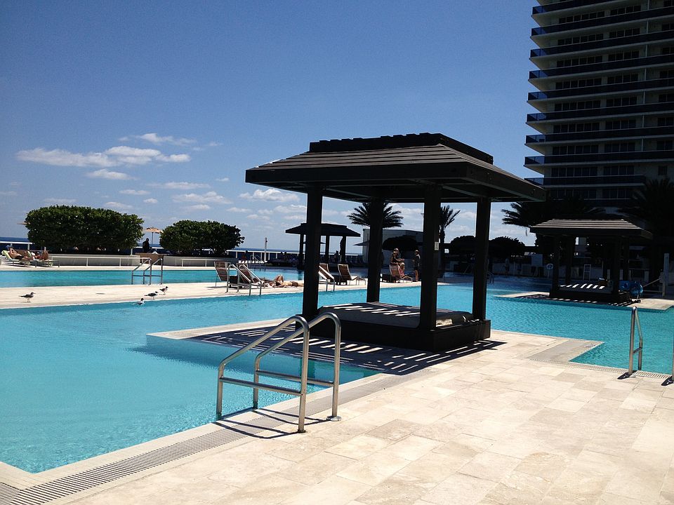 Pool area