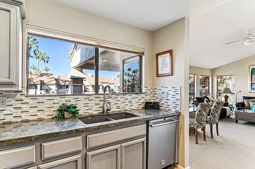 9707 E Mountain View Rd #2440 Photo 1