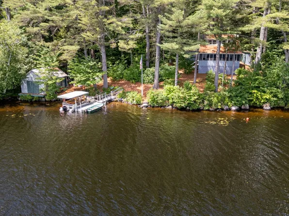 1445 Highland Lake, Stoddard, NH 03464