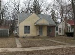 1337 Bishop Ave, Benton Harbor, MI 49022