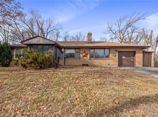 2204 S 50th St, Kansas City, KS 66106