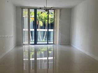 2960 NE 207th St UNIT 607, Aventura, FL 33180