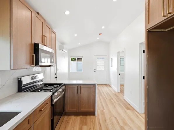 5502 Linden Ave #A, Long Beach, CA 90805