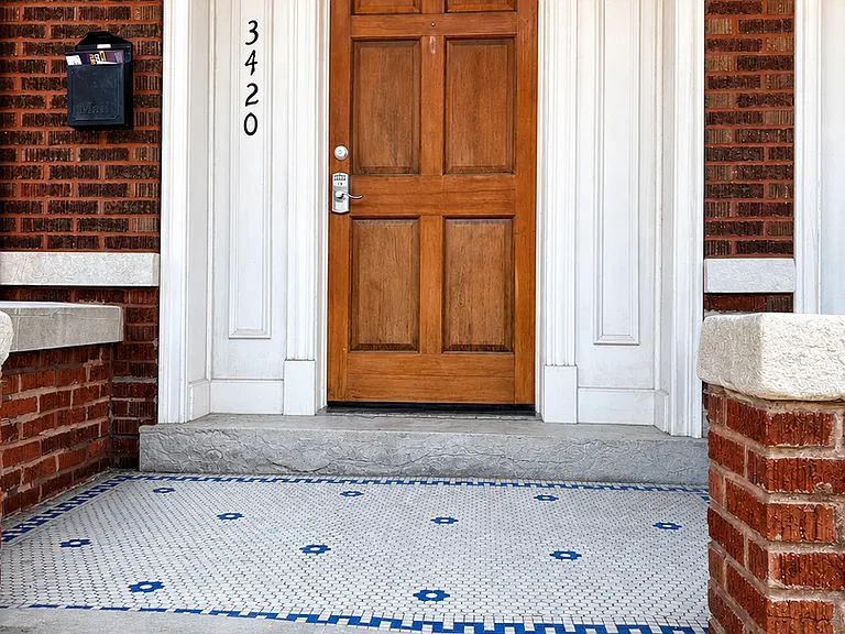 3420 Virginia Ave — Photo 2