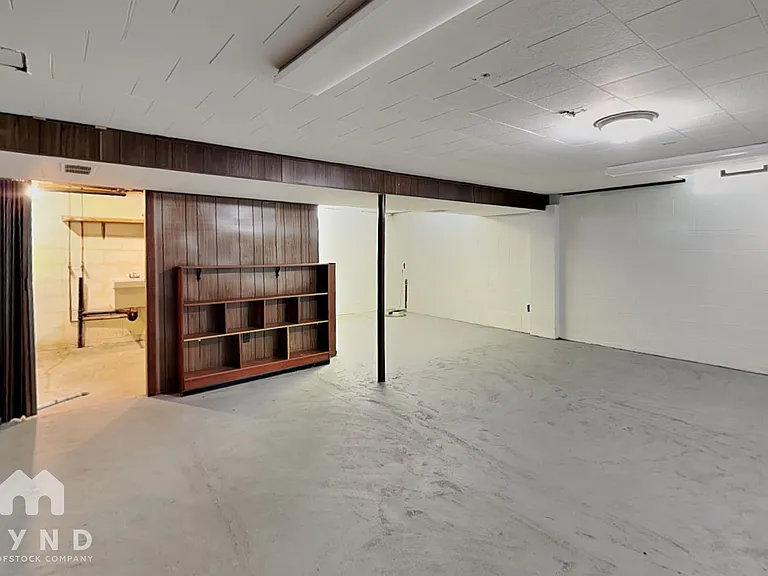 1525 Francisco Rd — Photo 20