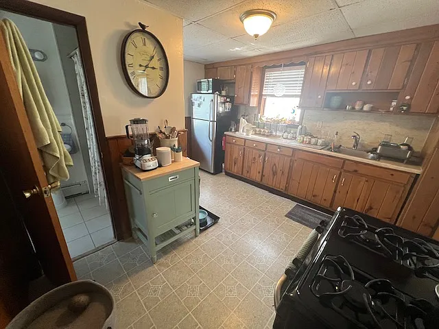 11 Aubrey St #11B — Photo 14