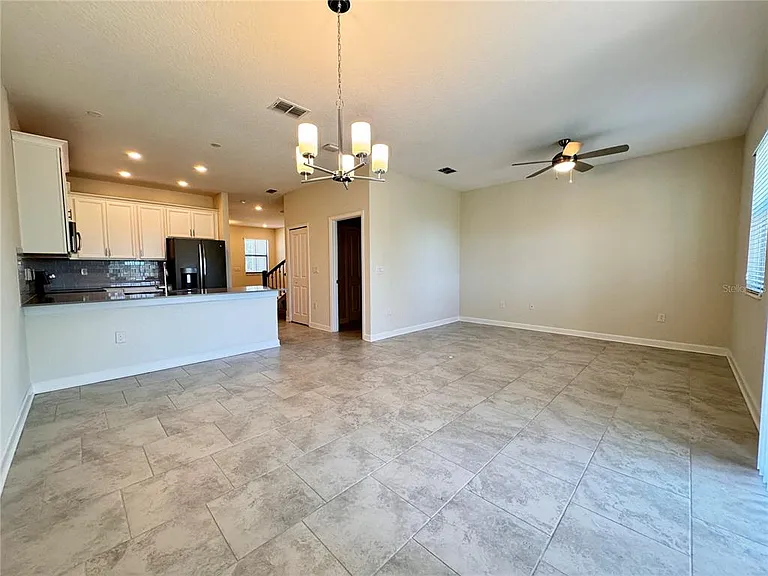 1252 Royal Saint George Blvd — Photo 4