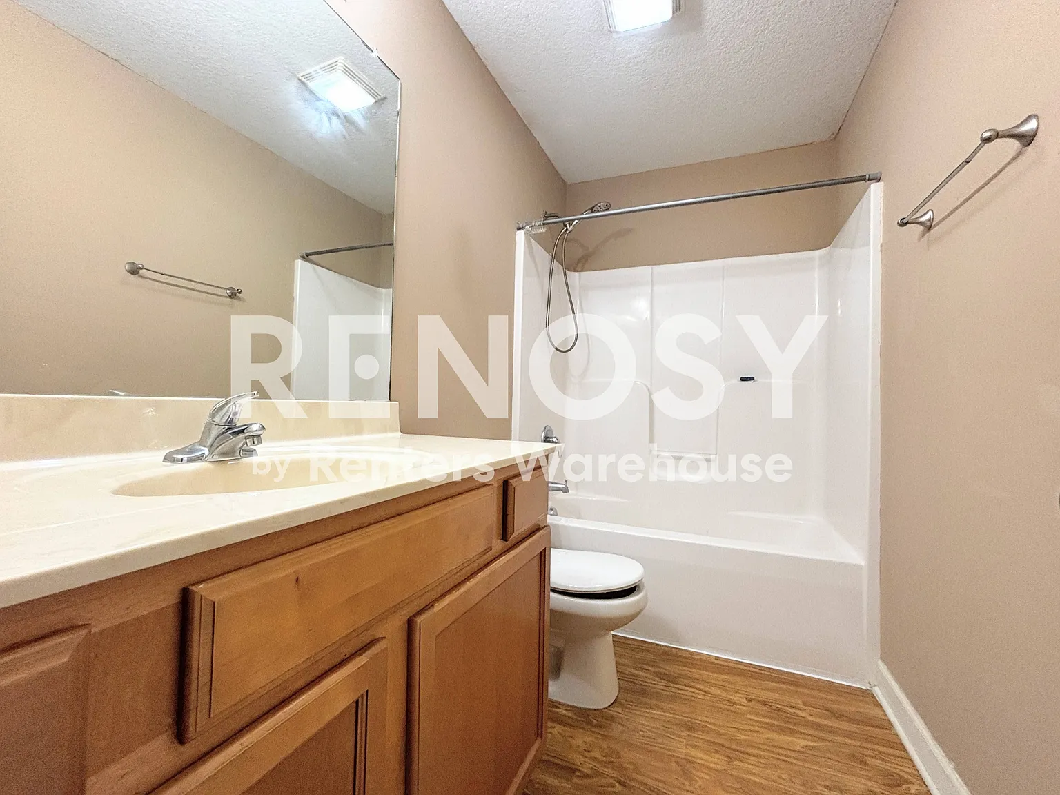Lovely 4 bedroom House for Rent — Photo 4