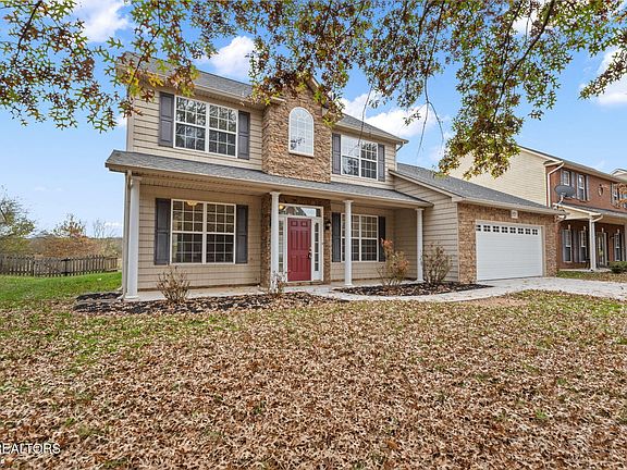 2nd image of 6472 Painter Farm Ln