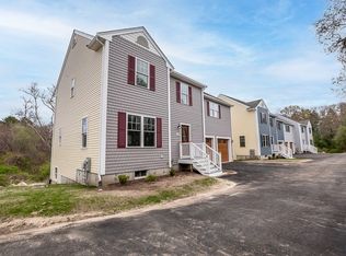 98 Marion Rd #B, Mattapoisett, MA 02739