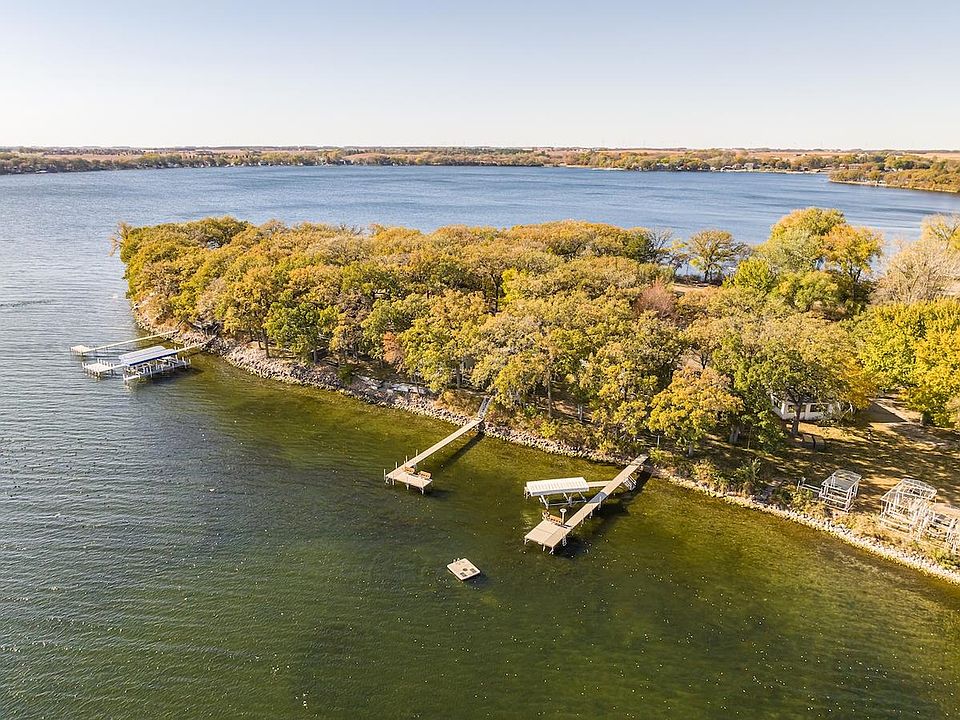 2511 Lakeshore Dr, Milford, IA 51351 Zillow