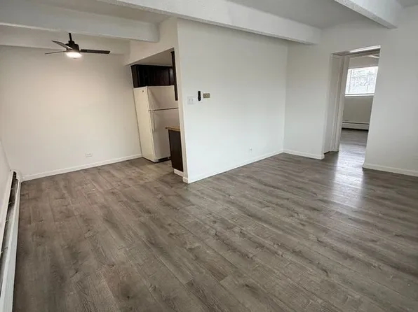 1600 Geneva St APT 206, Aurora, CO 80010