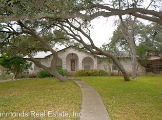 7871 Wild Eagle Rd, San Antonio, TX 78255