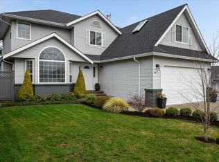 611 Ermineskin Ave, Parksville, BC