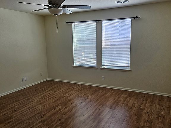 4th image of 13688 Krameria St