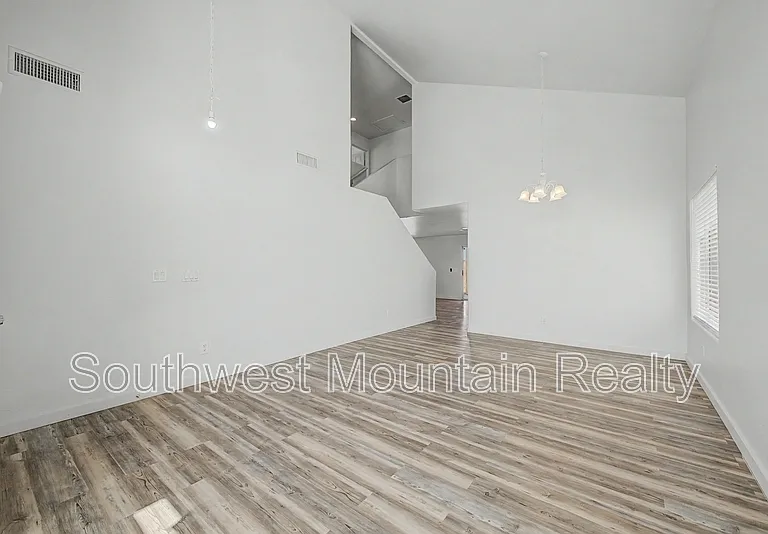 33583 N Wash View Rd — Photo 7