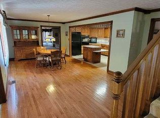 1025 Forest Commons Dr, Avon, IN 46123