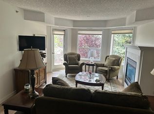 1818 W Simcoe Blvd SW #3338, Calgary, AB T3H3L9