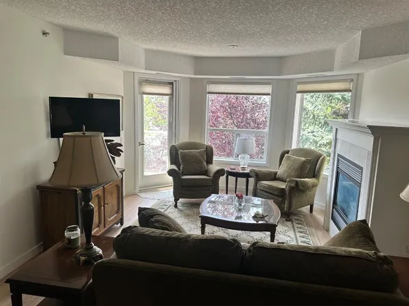 1818 W Simcoe Blvd SW #3338, Calgary, AB T3H 3L9