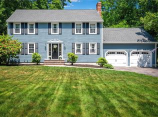 72 Torrey Rd, Cumberland, RI 02864