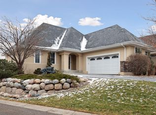 1440 Skyline Dr, Golden Valley, MN 55422