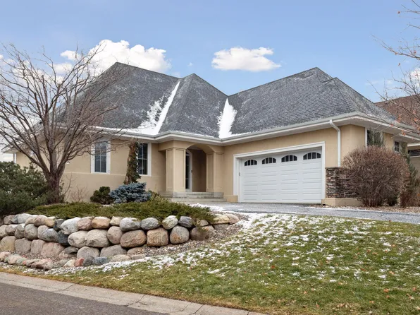 1440 Skyline Dr, Golden Valley, MN 55422