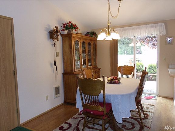4th image of 8609 Glen Lea Ct SE