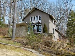 305 Pasadena Dr N, Pittsburgh, PA
