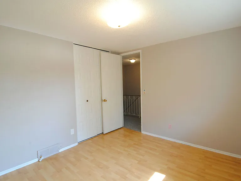 10127 171a Ave NW — Photo 11