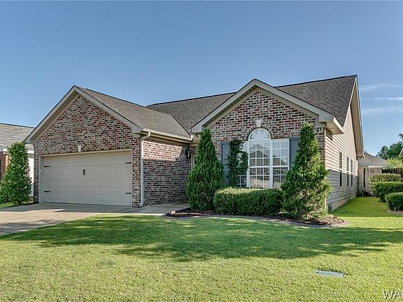 3rd image of 4908 Ross Cir