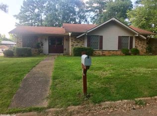 301 Live Oak Dr, Atlanta, TX 75551
