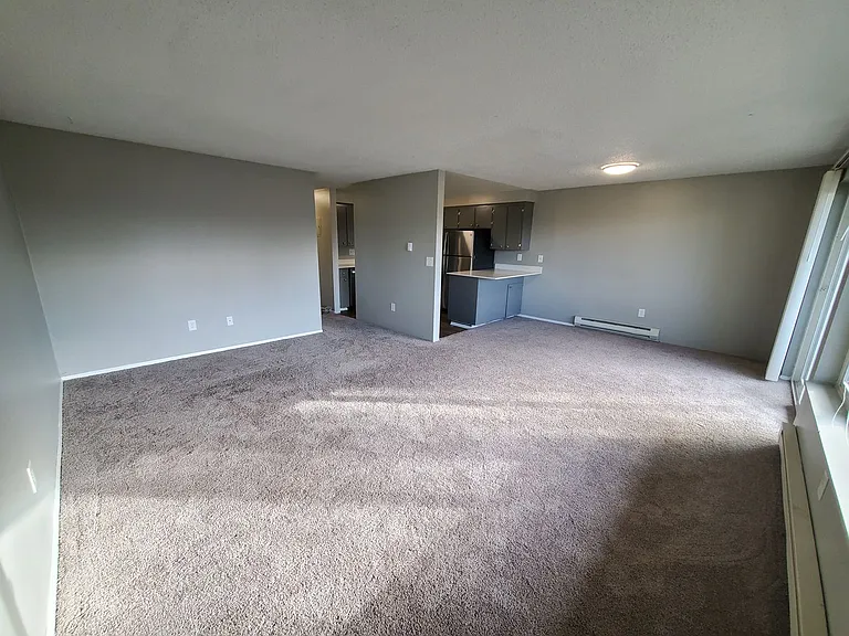 Cortina Apartments — Photo 3