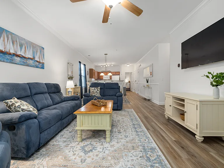 6253 Catalina Dr #1025 — Photo 17
