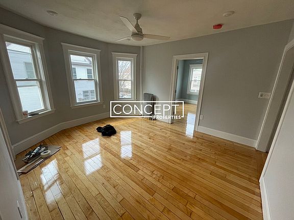 2nd image of 11-13 Burnham St #2