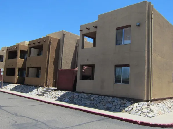 1810 E Blacklidge Dr, Tucson, AZ 85719