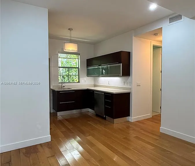 2031 N Meridian Ave #4 — Photo 4