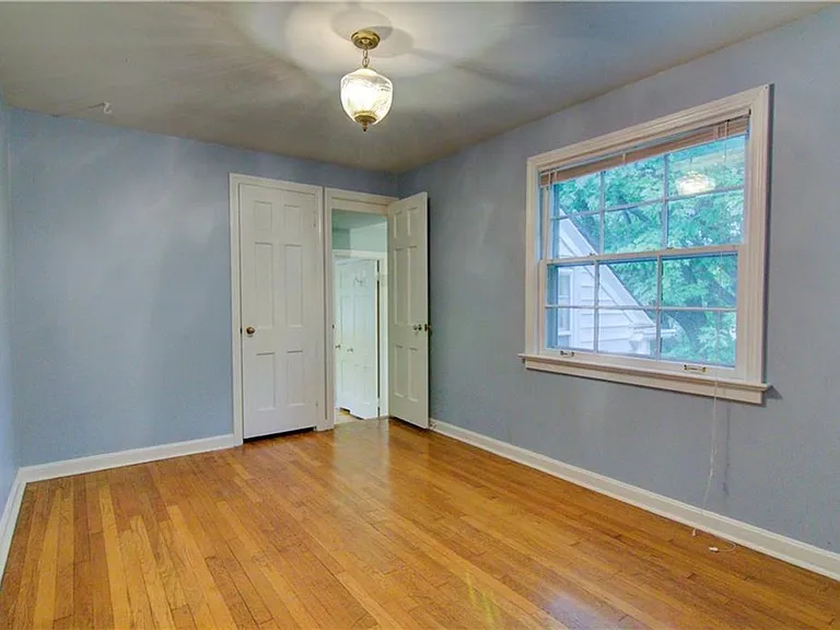 3297 Chelsea Dr — Photo 18