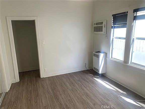 3rd image of 1145 S New Hampshire Ave APT 3