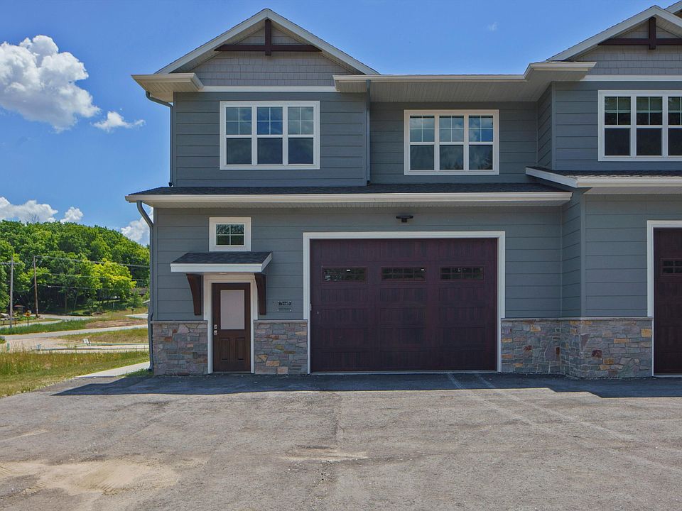 1st image of W5713 Summit Woods Ln