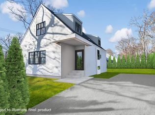 69 Wood Ave, Mastic, NY 11950