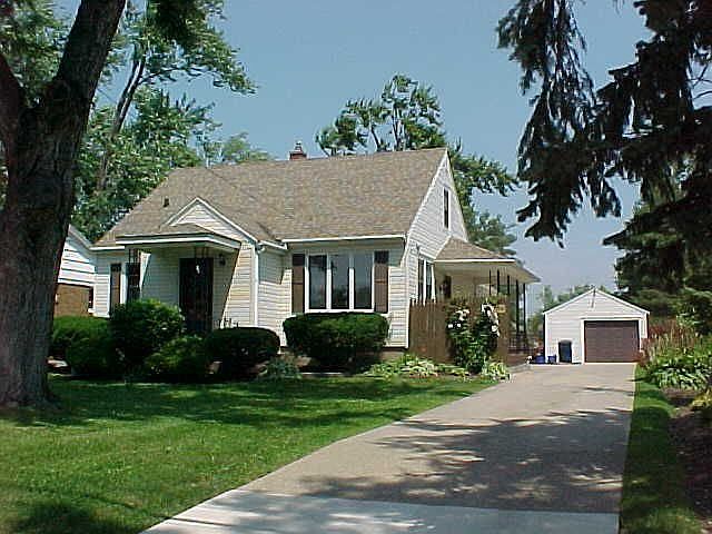 1st image of 186 Catherine St